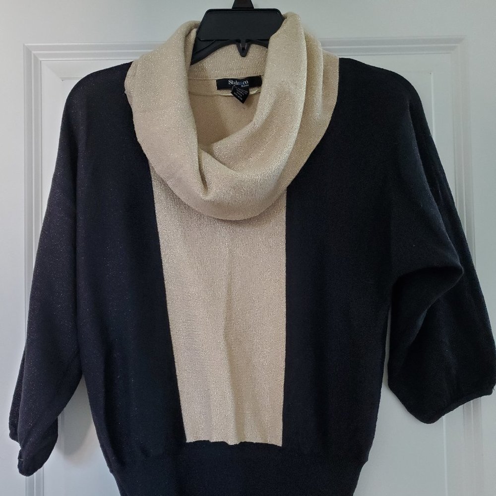 nigh tout sweater